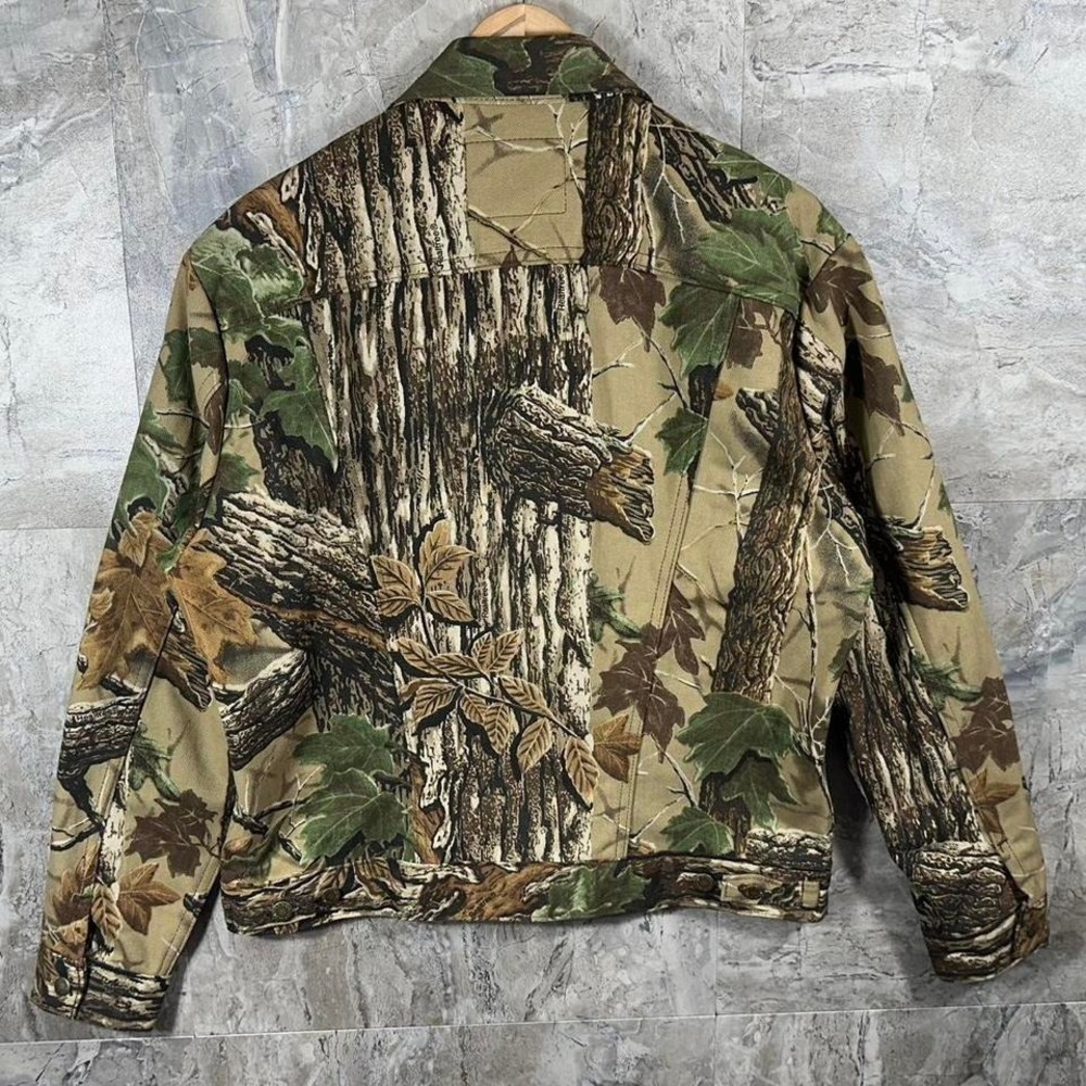 Wrangler Men's M Vintage Denim RealTree Camo Hunting Trucker Jean Jacket outdoor - Picture 5 of 8
